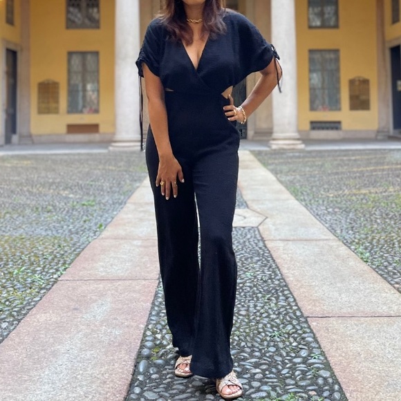 Zara jumpsuit - Picture 2 of 2